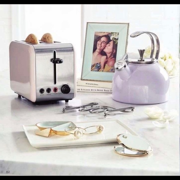 ONE LEFT !!! {♠️KATE SPADE} BLUSH PINK TOASTER - Picture 2 of 5